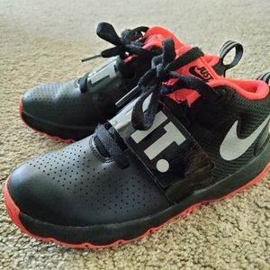 Nike Youth Basketball Shoes